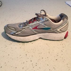 Brooks Ghost Running Shoes Womens 9 Medium